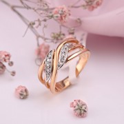 Goldring "Welle". Diamanten