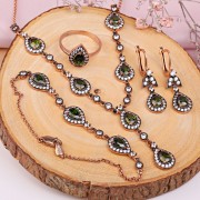 Vergoldetes Silberset "Rayana". Chrysolith & Zirkonia