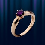 Goldring mit Amethyst.