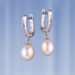 Ohrringe mit Perle. Silber 