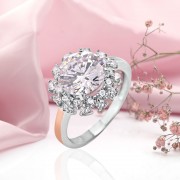 Серебряное кольцо с золотом. Цирконий