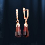 Ohrringe mit Bernstein. Russisches Gold