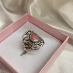 Серебряное кольцо. Розовый опал и марказит