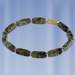 Armband aus Serpentin