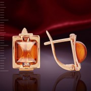 Ohrringe mit Bernstein. Russisches Gold