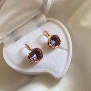Vergoldete Silberohrringe. Amethyst