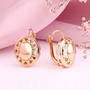 Russisches Gold in Deutschland Goldohrringe aus 585er Rotgold