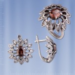 Гарнитур с гранатом серебряный