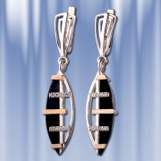 Ohrhaenger  mit Onyx. Silber  & Gold