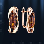 Ohrringe mit Bernstein. Russisches Gold 