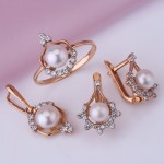 Goldset mit Perlen & Fianiten