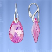 Ohrhaenger mit Swarovski®  Kristallen. Silber