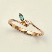 Goldringe mit Brillanten, Smaragd. 