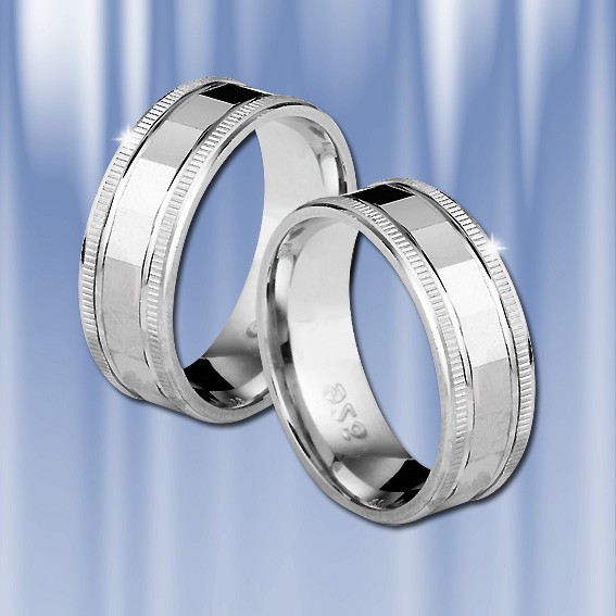 Можно ли серебряное обручальное кольцо. SEREBRO 925 Kolca обручальные. Парные кольца SEREBRO 925. Серебро родированное 925 кольцо обручальное. 240бкб-51193 кольцо обручальное.