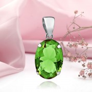 Silberanhaenger. Sultanit