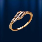 Кольцо золотое с фианитами