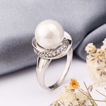 Купить серебряное кольцо с жемчугом СОКОЛОВ