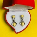 Серьги-подвески из серебра 925 пробы с янтарём