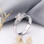 Кольцо Swarovski® Серебро 925 СОКОЛОВ
