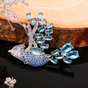 Silberbrosche "Voegelchen". Zirkonia & Alpanit