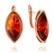 Vergoldete Silberohrringe "Vulkan". Bernstein