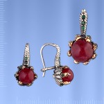  Russische Silberschmuck. Silberset