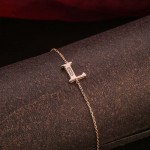 Armband. Rotgold & Brillanten