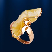 Золотое кольцо с янтарем. Русское золото