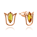 Позолоченные серьги-пусеты "Лилия". Медовый янтарь