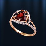  Russisches Goldschmuck Granat