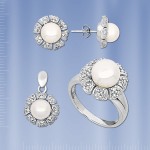 Серебряный гарнитур с жемчугом