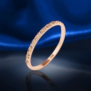 Золотое кольцо "Скромность". Бриллианты