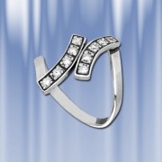 Серебрянное Кольцо с Цирконом "Задира" 