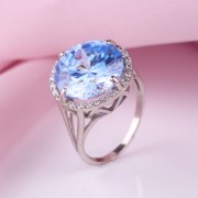 Серебряное кольцо с голубым кварцем