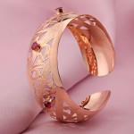 Russisches Gold 585 Rotgold Armband Korund Rubin