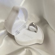 Silberring "Originell". Zirkonia