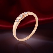 Goldring mit Brillant