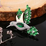 Silberbrosche mit Vergoldung "Kolibri". Zirkonia & Alpanit