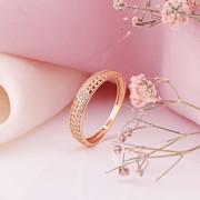 Goldring aus Russischem Gold 585° mit Zirkonia