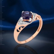 Vergoldeter Silberring mit Saphir