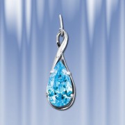 Anhaenger russisches Silber mit Topas