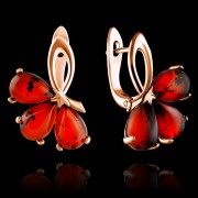 Vergoldete Silberohrringe "Buendel". Bernstein